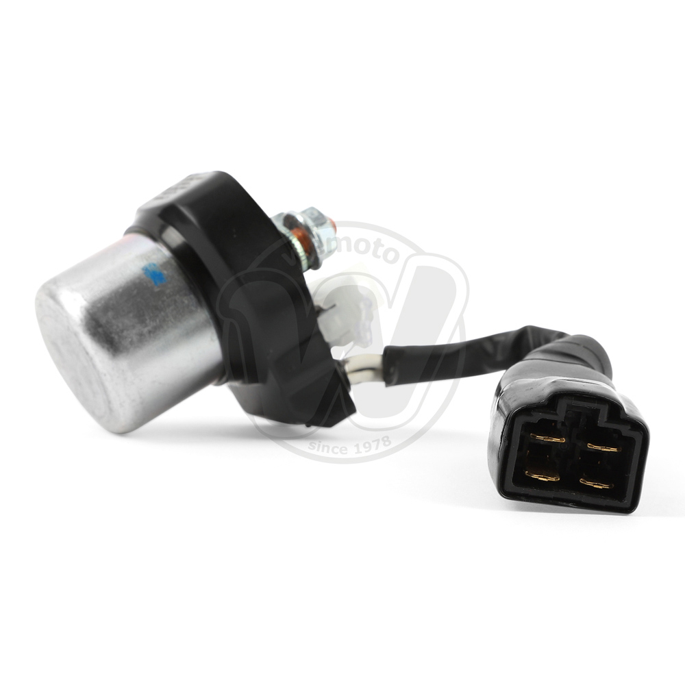 0AE8055_zzvi2324 three.jpg